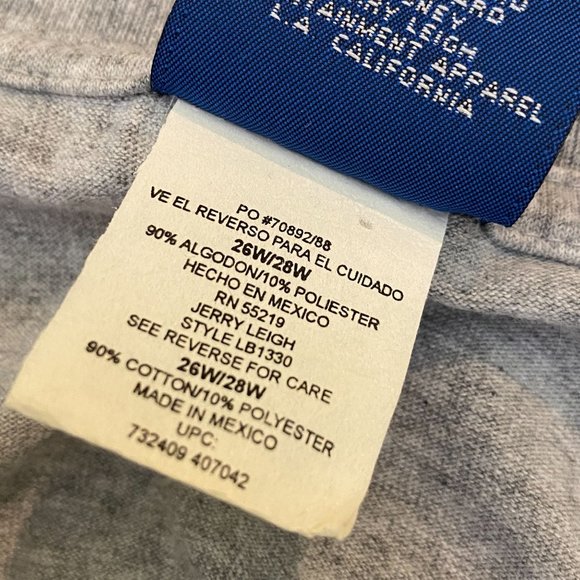 VTG Winnie The Pooh graphic tshirt size 26/28 3X Grey tee Tigger Vneck - Picture 8 of 9